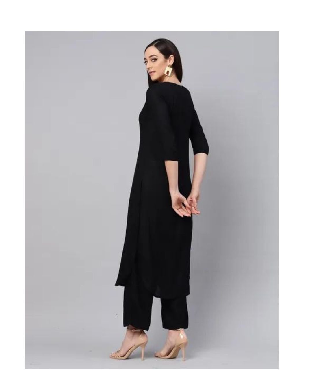 Elegant Black Solid Straight Kurta Set - Image 5