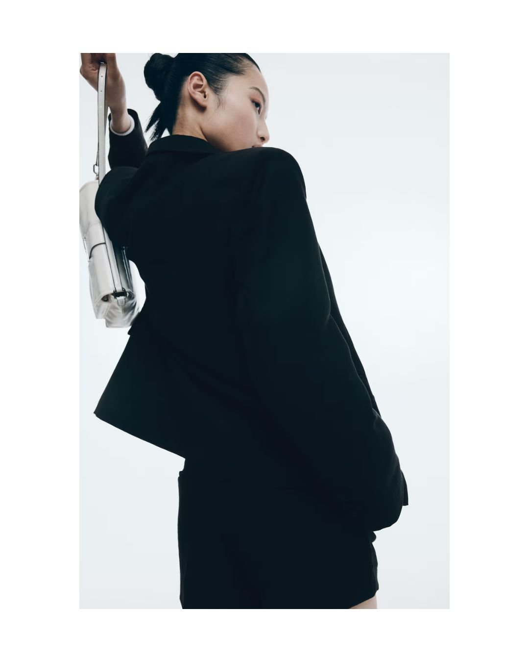Solid Black Oversized Blazer - Image 2