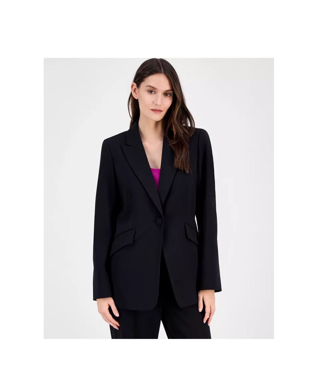 Classic Noir One-Button Blazer – Bold Simplicity