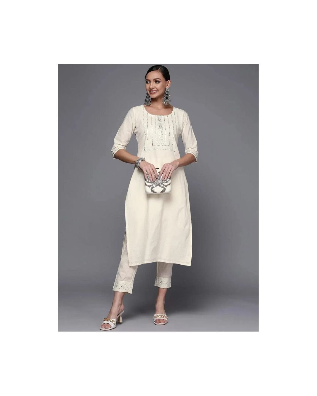 Ivory Elegance Embellished Kurta Set - Image 2