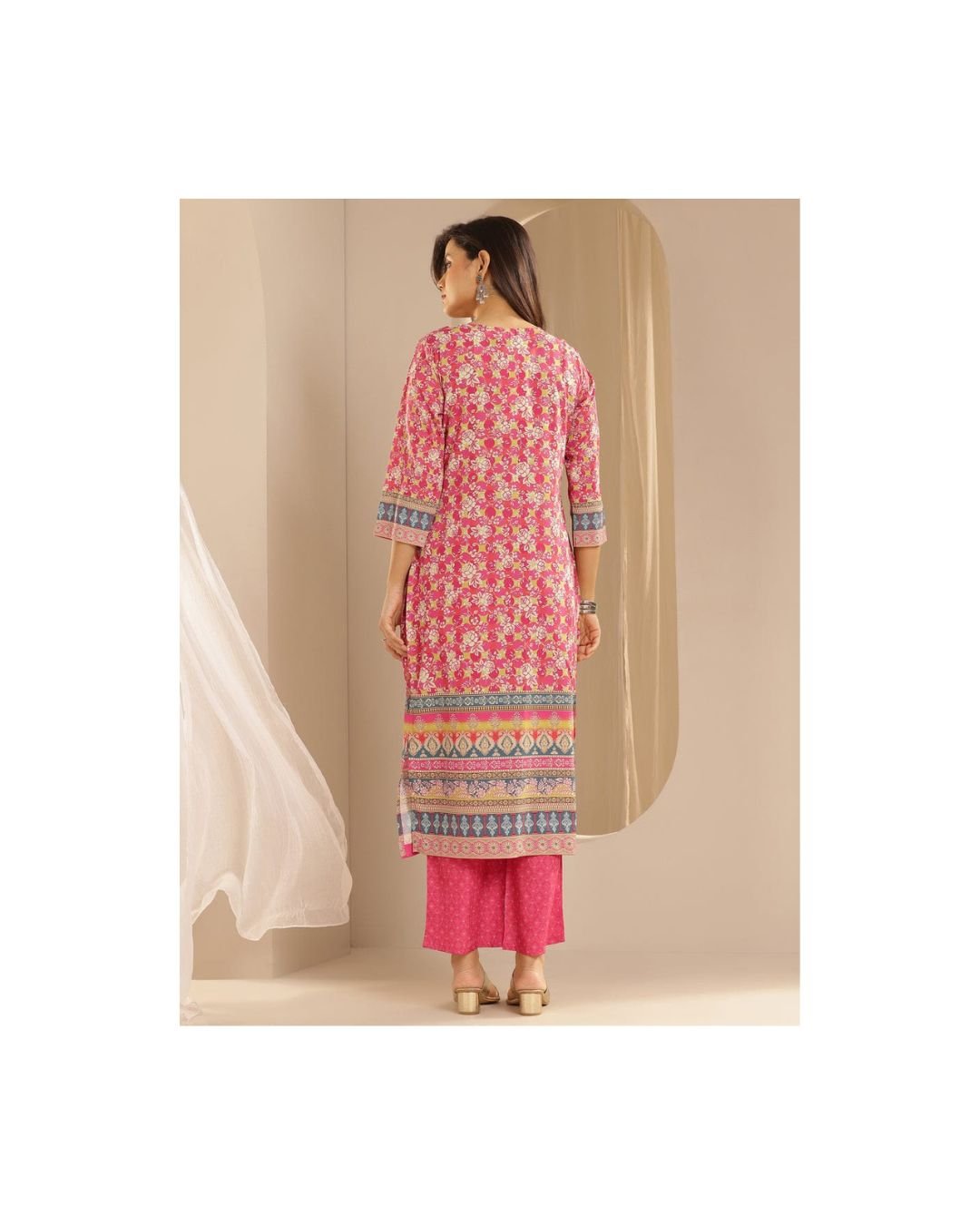 π¨ "Rani Reverie β Printed Pink Heritage Kurta Set" - Image 2
