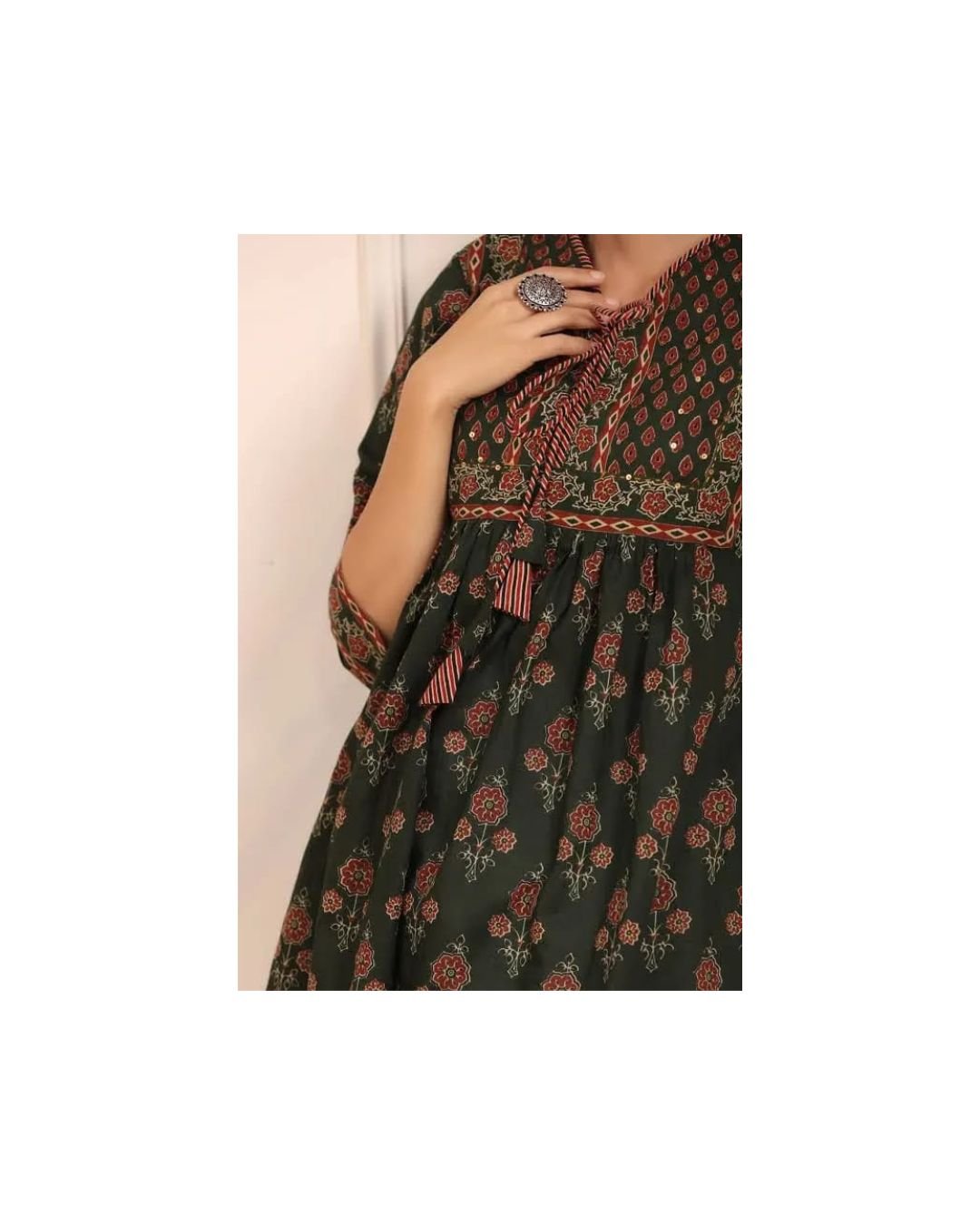 Dark Green & Rust Floral Yoke Short Kurta – Effortless Ethnic Elegance - Image 2